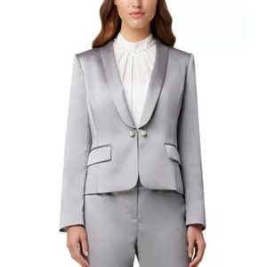 SALE!!! TAHARI ASL PETITE FAUX PEARL BUTTON BLAZER.